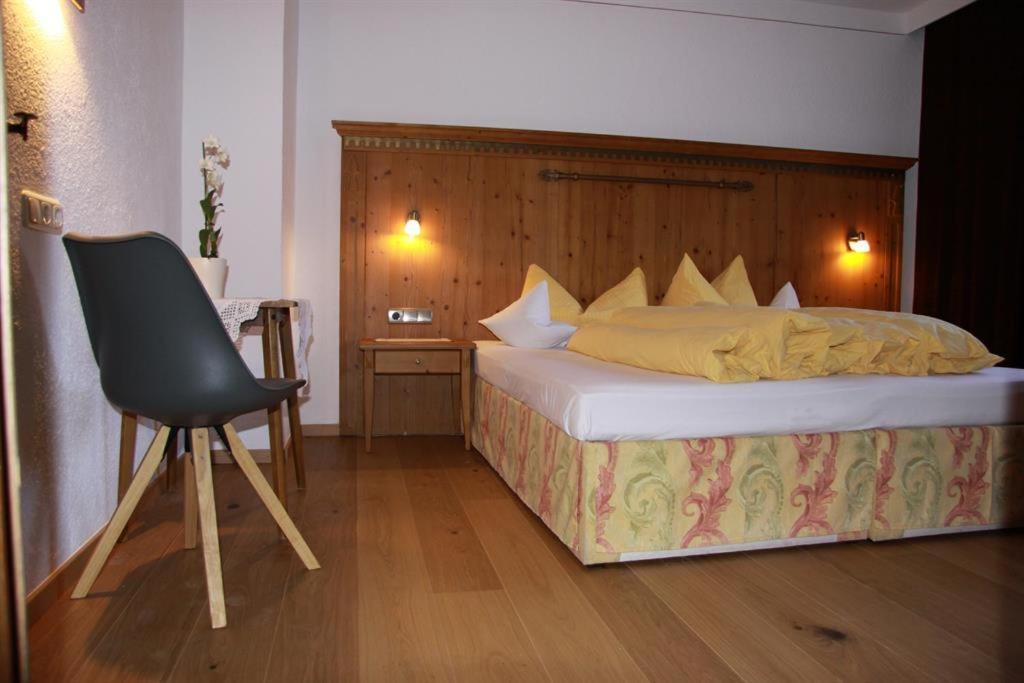 Gotthard Apartment *